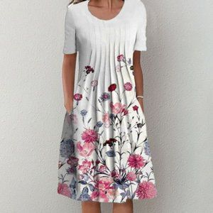 NWT - Summer, flower print, side pocket dress